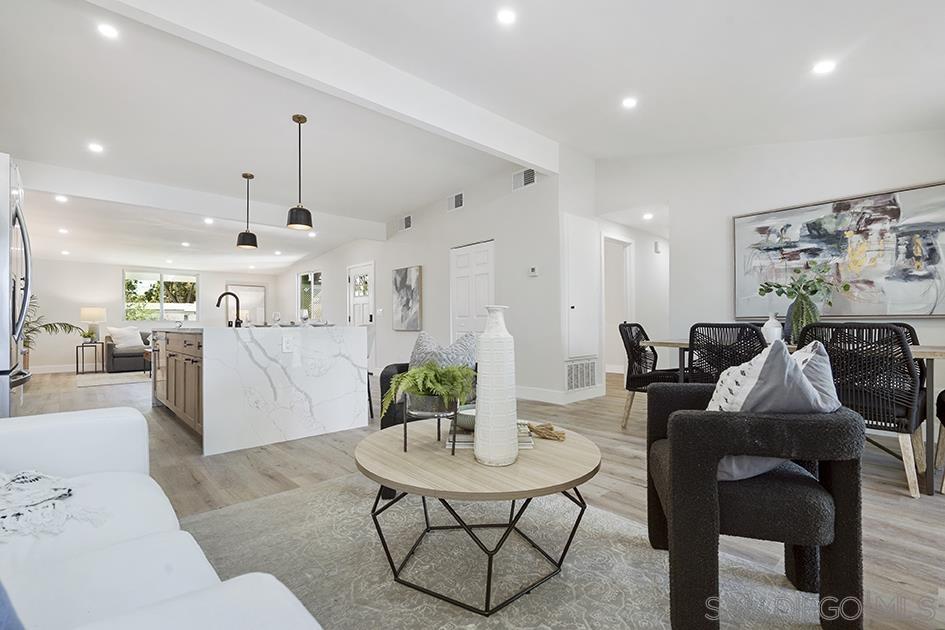 Detail Gallery Image 11 of 36 For 3425  Angwin Dr, San Diego,  CA 92123 - 4 Beds | 2 Baths