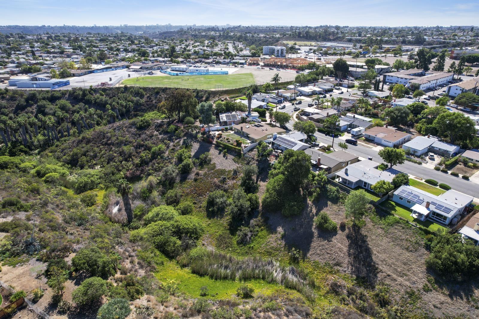 Detail Gallery Image 33 of 36 For 3425  Angwin Dr, San Diego,  CA 92123 - 4 Beds | 2 Baths
