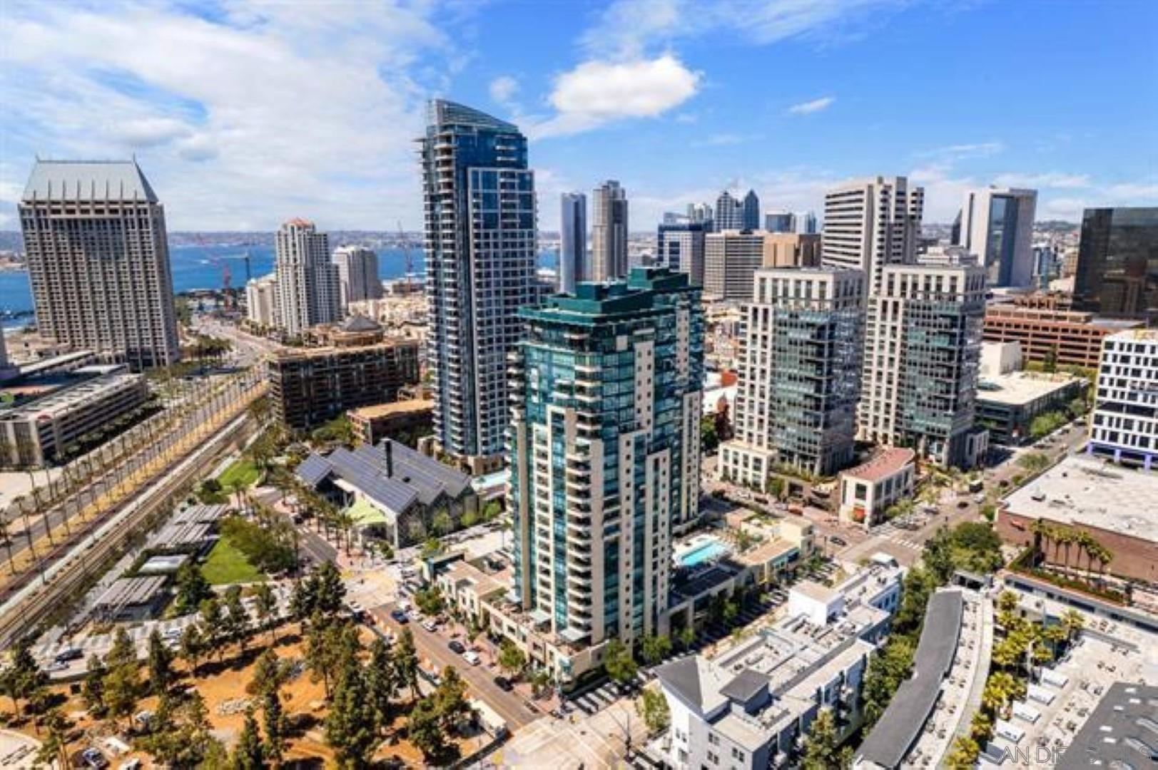 Detail Gallery Image 41 of 42 For 160 W Island Ave, San Diego,  CA 92101 - 3 Beds | 2/1 Baths