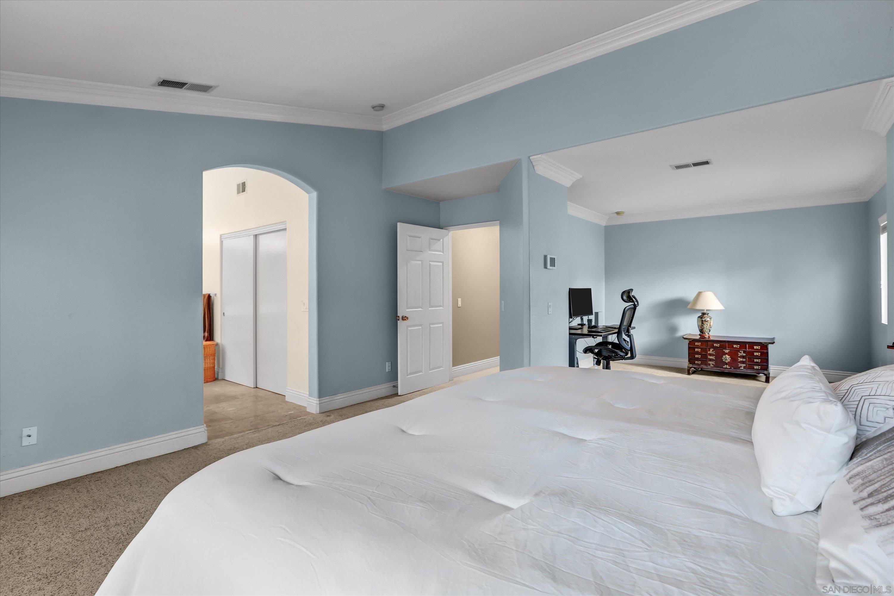 Detail Gallery Image 22 of 36 For 1974  Meeks Bay Dr, Chula Vista,  CA 91913 - 4 Beds | 3 Baths