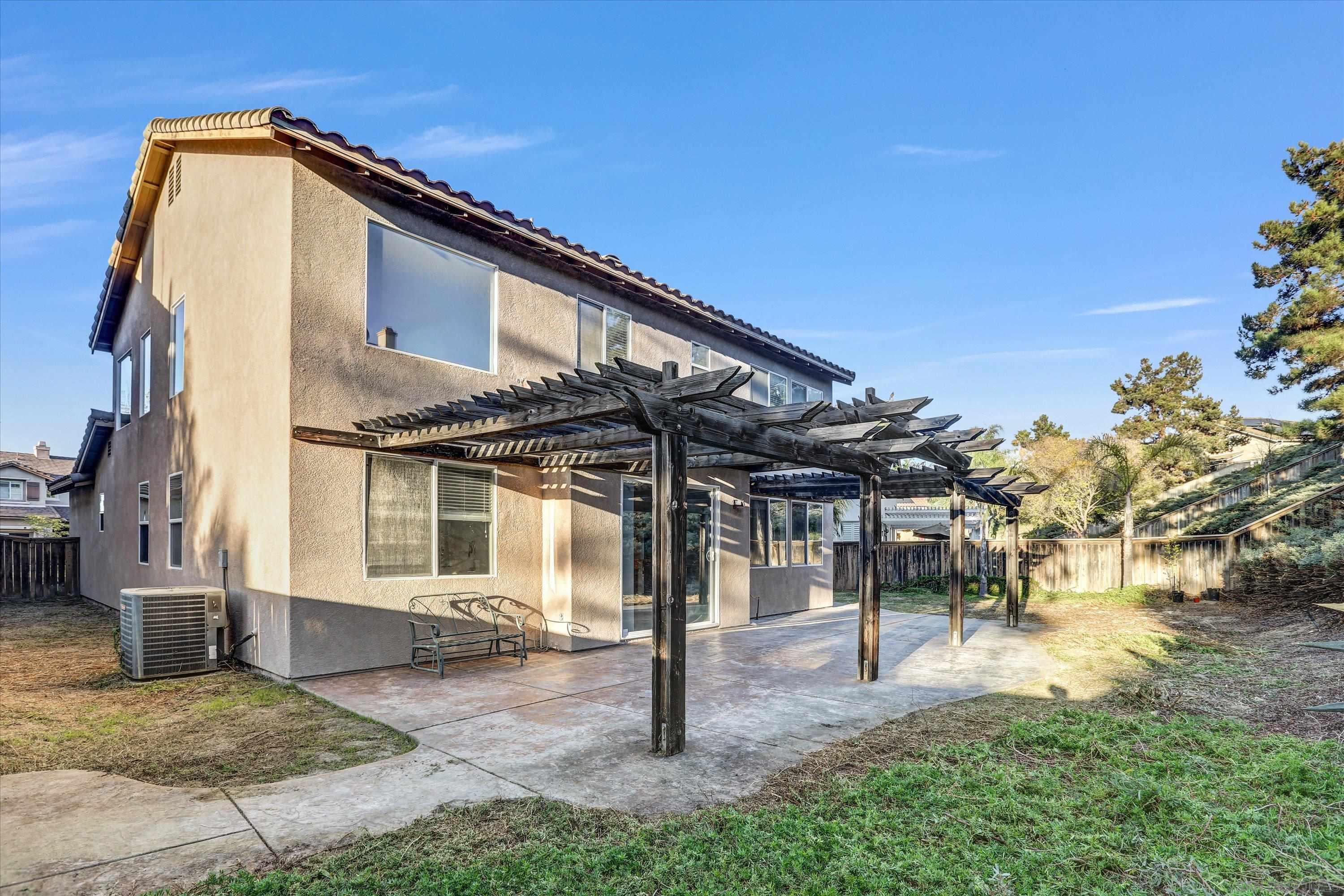 Detail Gallery Image 29 of 36 For 1974  Meeks Bay Dr, Chula Vista,  CA 91913 - 4 Beds | 3 Baths