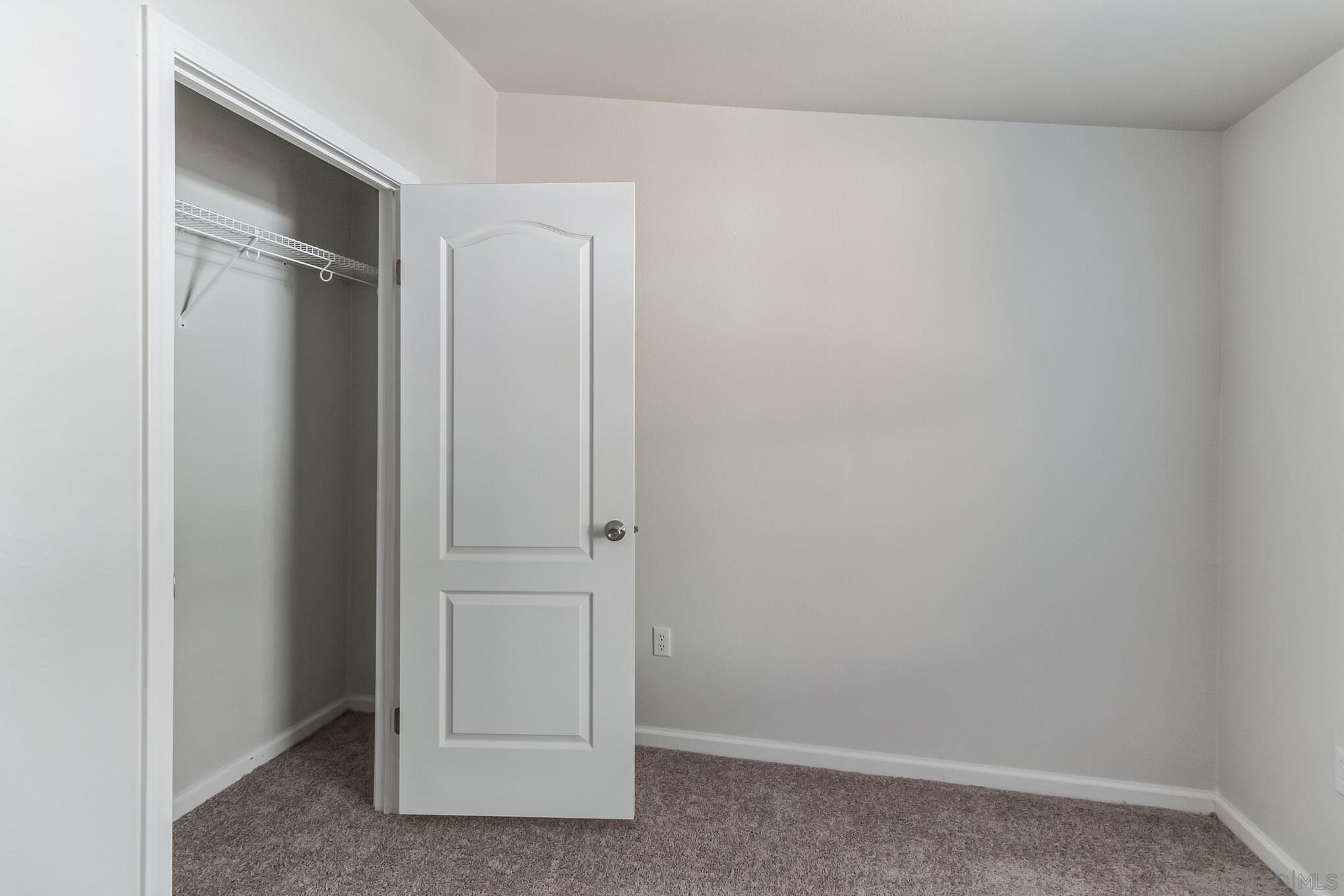 Detail Gallery Image 8 of 18 For 22899  Byron Rd  #35,  Crestline,  CA 92325 - 3 Beds | 2 Baths