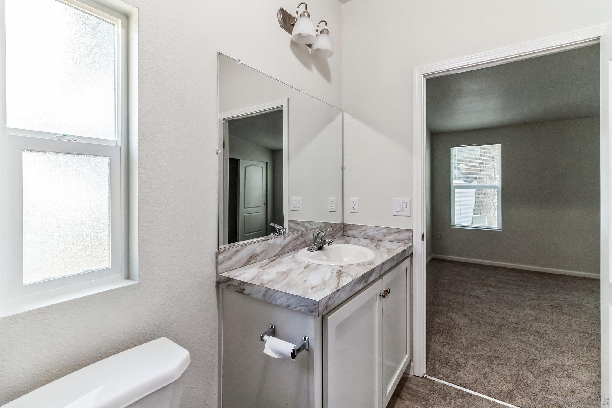 Detail Gallery Image 10 of 18 For 22899  Byron Rd  #35,  Crestline,  CA 92325 - 3 Beds | 2 Baths