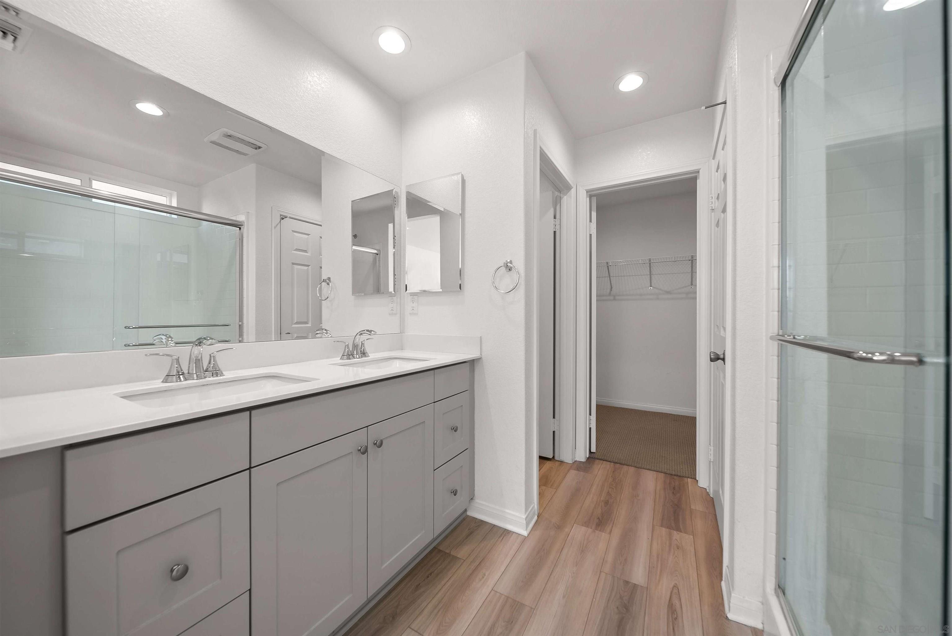 Detail Gallery Image 8 of 14 For 20075  Sanquinella Cir, Riverside,  CA 92507 - 3 Beds | 2 Baths