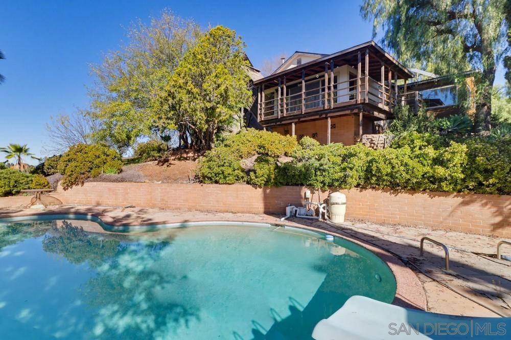 Front Image Thumbnail for SD250045506