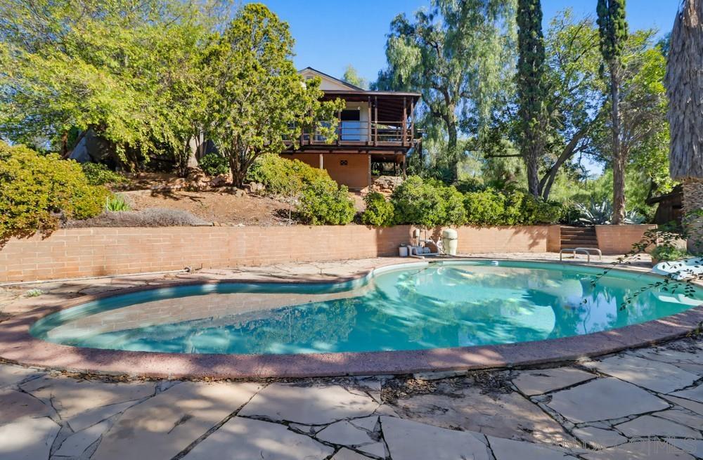 Detail Gallery Image 13 of 73 For 602  Starbright Ln, Alpine,  CA 91901 - 4 Beds | 4 Baths