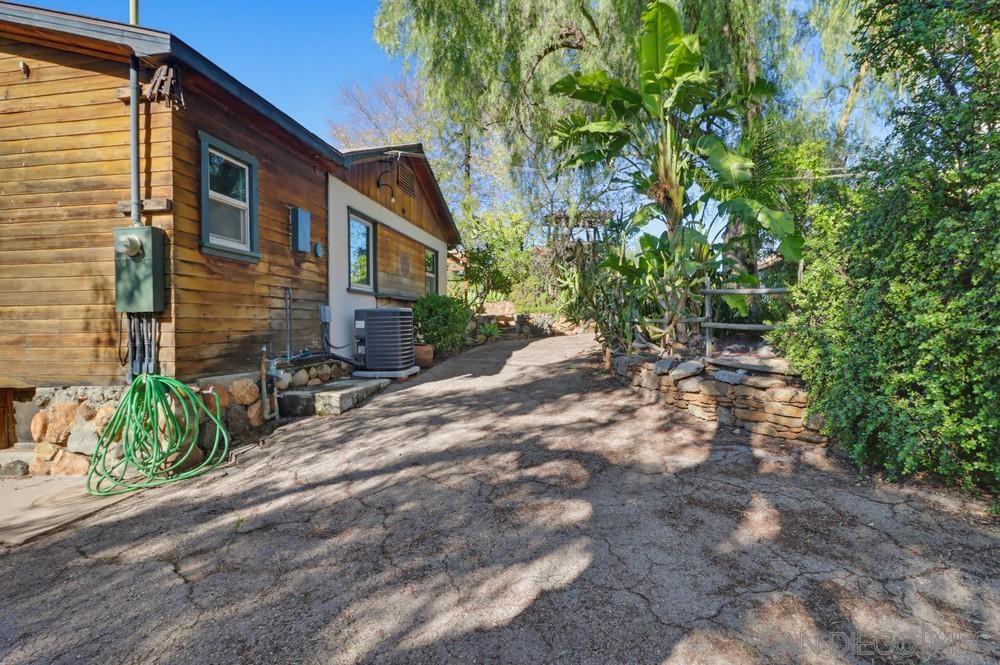 Detail Gallery Image 15 of 73 For 602  Starbright Ln, Alpine,  CA 91901 - 4 Beds | 4 Baths