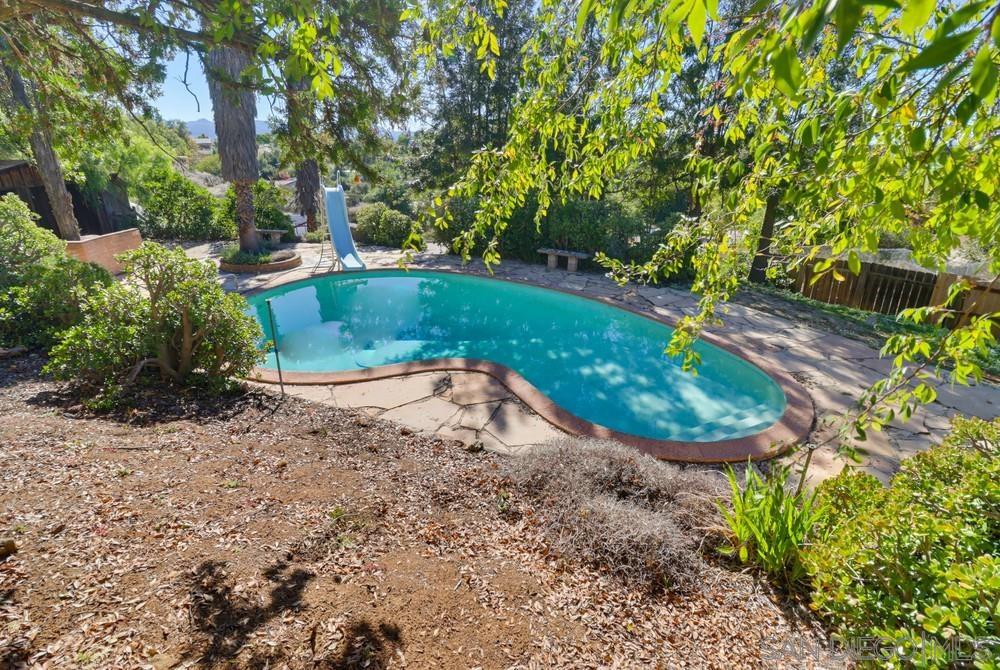 Detail Gallery Image 16 of 75 For 602  Starbright Ln, Alpine,  CA 91901 - 4 Beds | 4 Baths