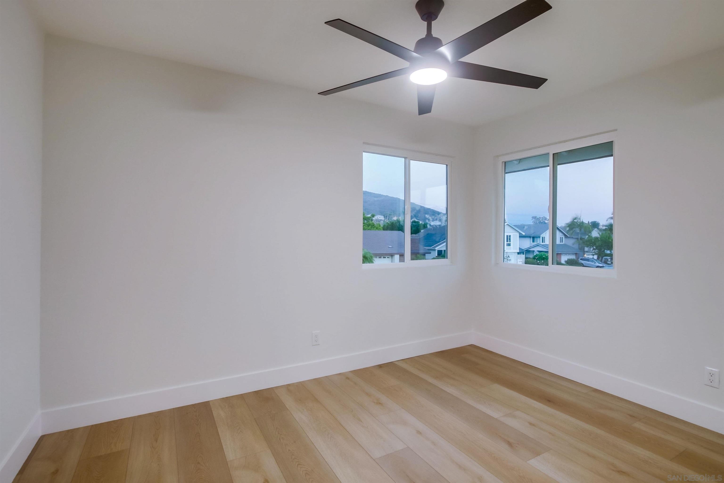 Detail Gallery Image 42 of 58 For 13856  Paseo Cardiel, San Diego,  CA 92129 - 4 Beds | 2/1 Baths