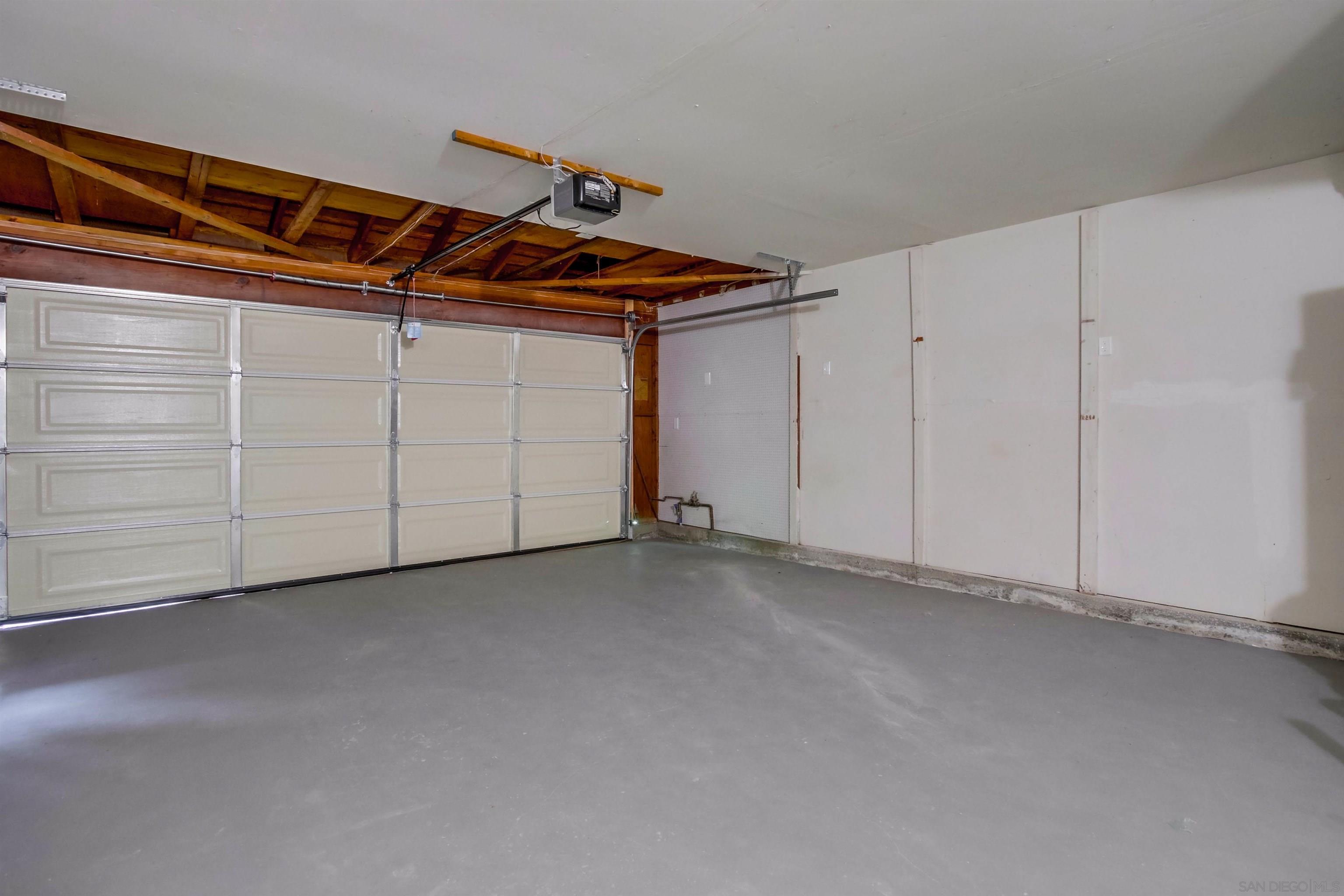 Detail Gallery Image 48 of 58 For 13856  Paseo Cardiel, San Diego,  CA 92129 - 4 Beds | 2/1 Baths