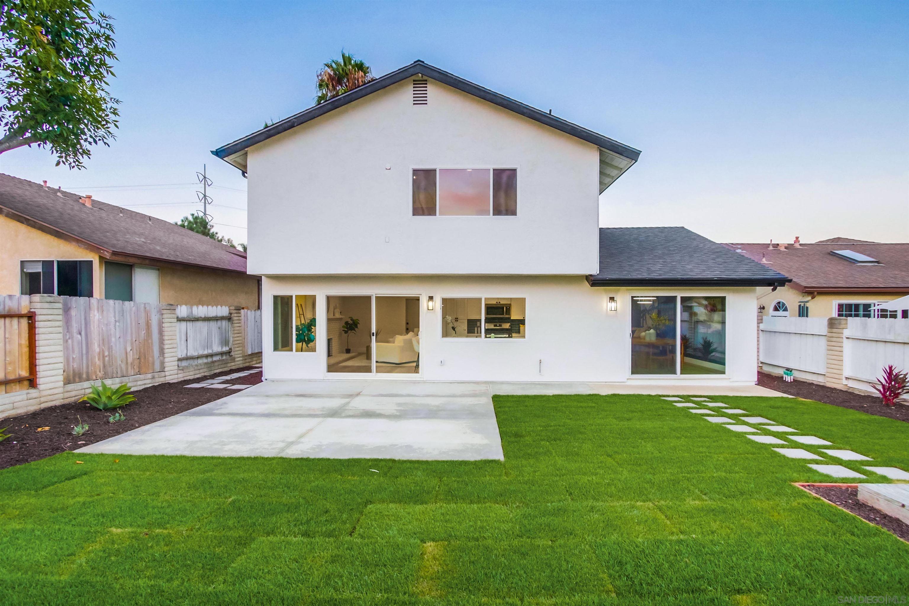 Detail Gallery Image 55 of 58 For 13856  Paseo Cardiel, San Diego,  CA 92129 - 4 Beds | 2/1 Baths