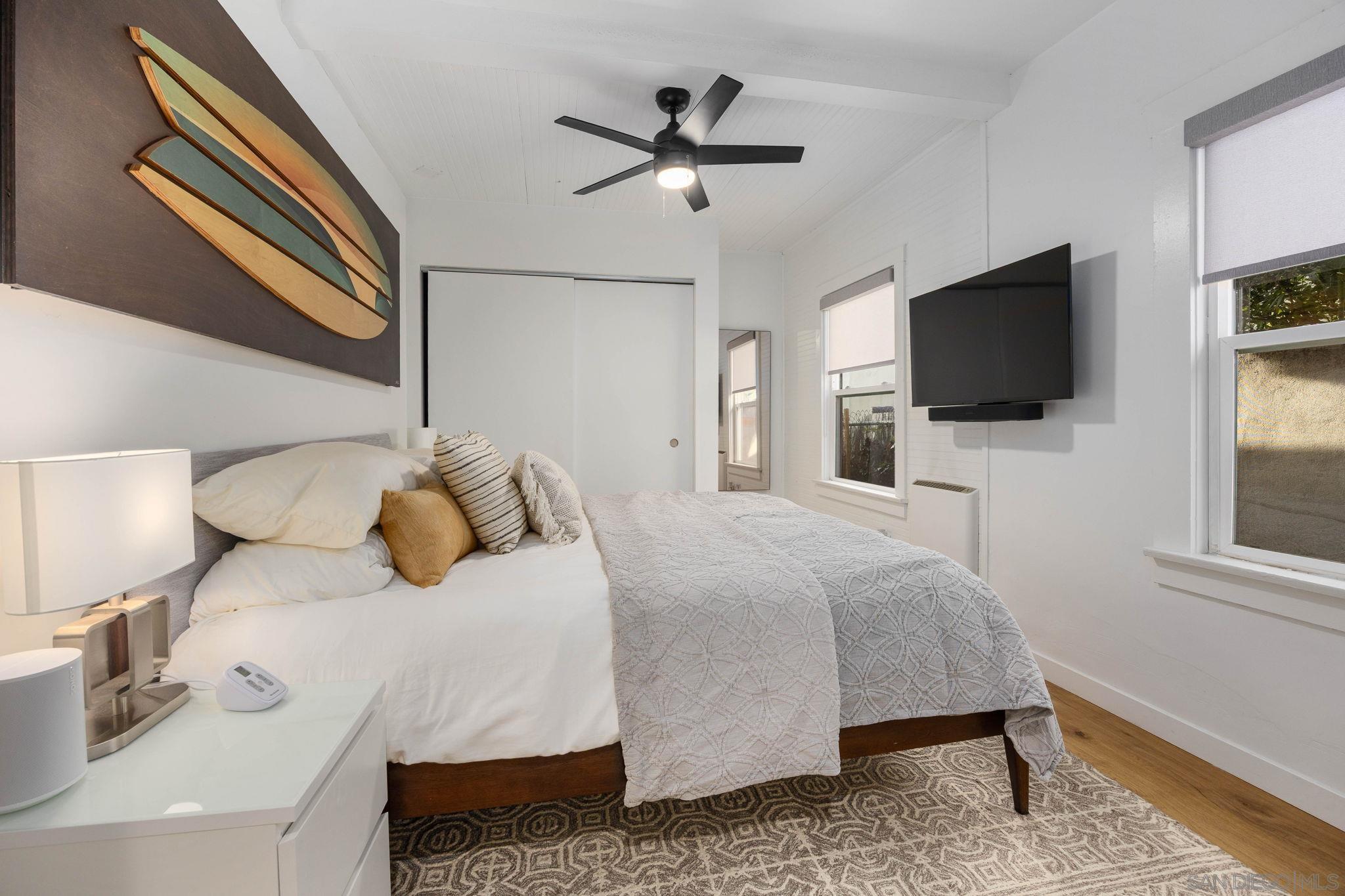 Detail Gallery Image 16 of 32 For 2386  Newport Avenue, Cardiff By The Sea,  CA 92007 - 3 Beds | 2 Baths