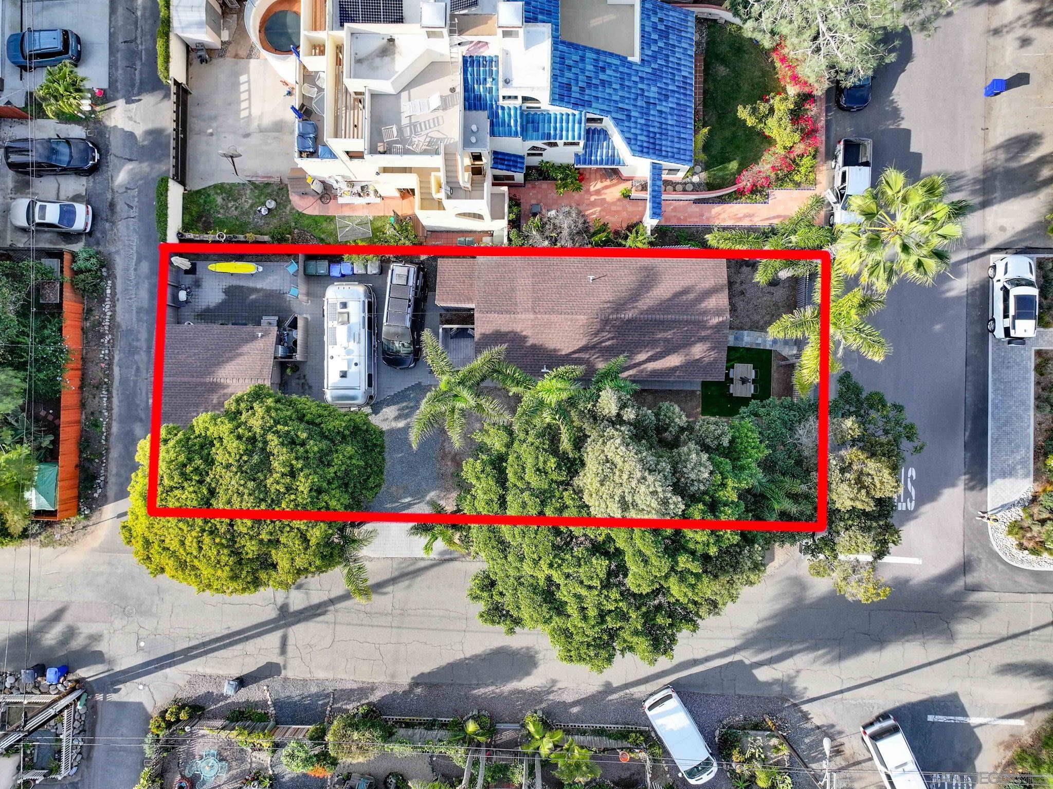 Detail Gallery Image 3 of 32 For 2386  Newport Avenue, Cardiff By The Sea,  CA 92007 - 3 Beds | 2 Baths