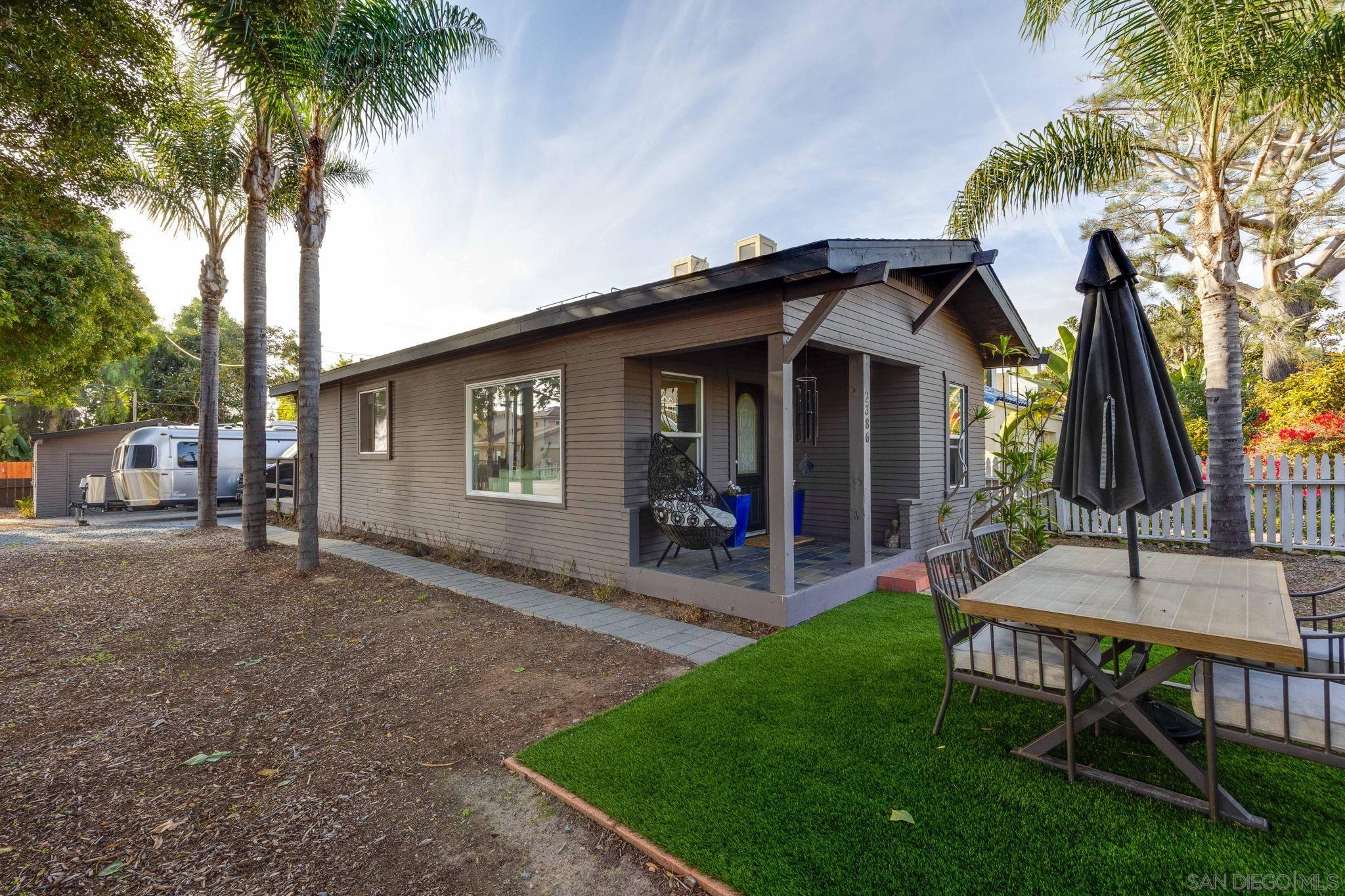 Detail Gallery Image 22 of 32 For 2386  Newport Avenue, Cardiff By The Sea,  CA 92007 - 3 Beds | 2 Baths