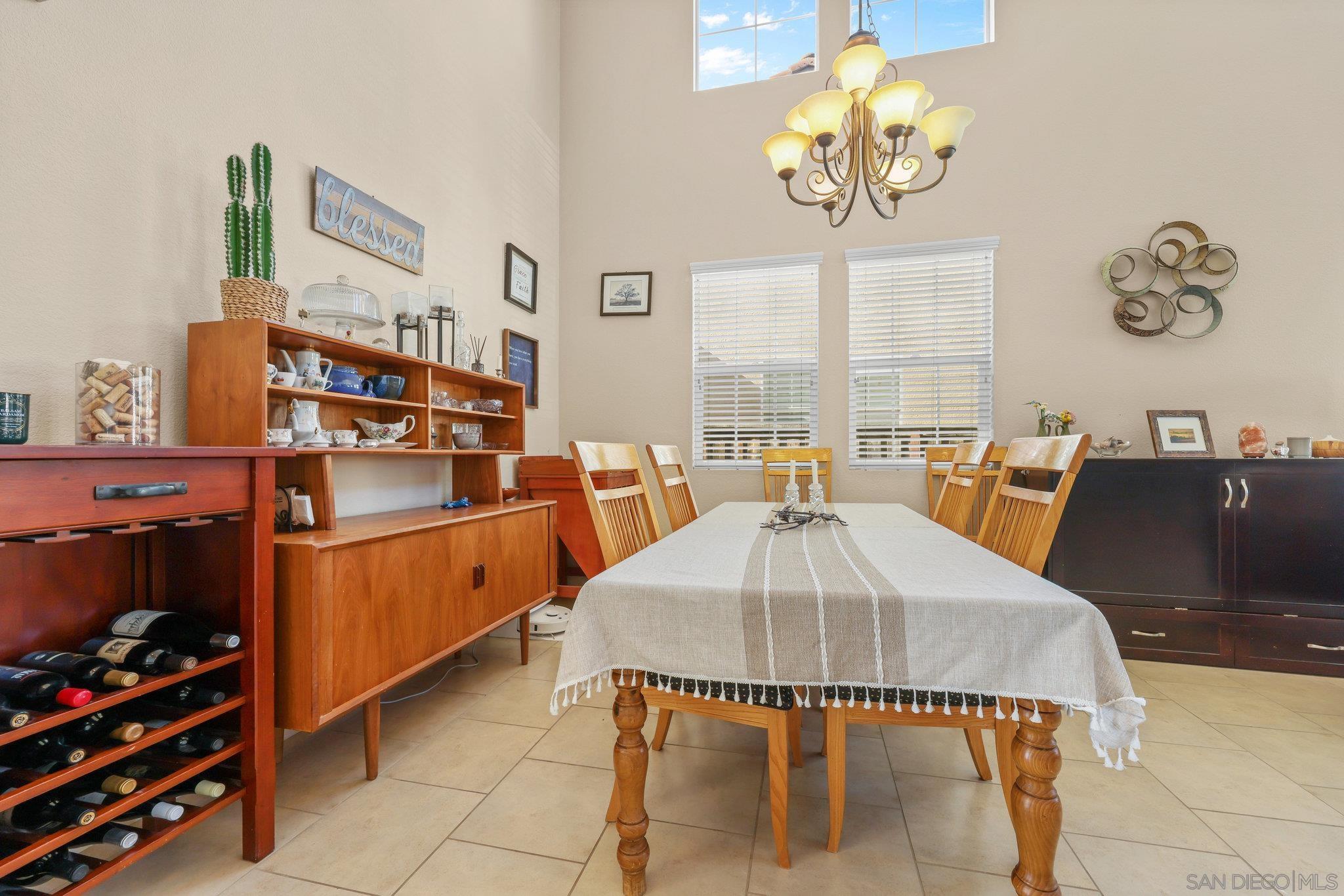 Detail Gallery Image 16 of 47 For 29737  Northshore, Menifee,  CA 92584 - 4 Beds | 2/1 Baths