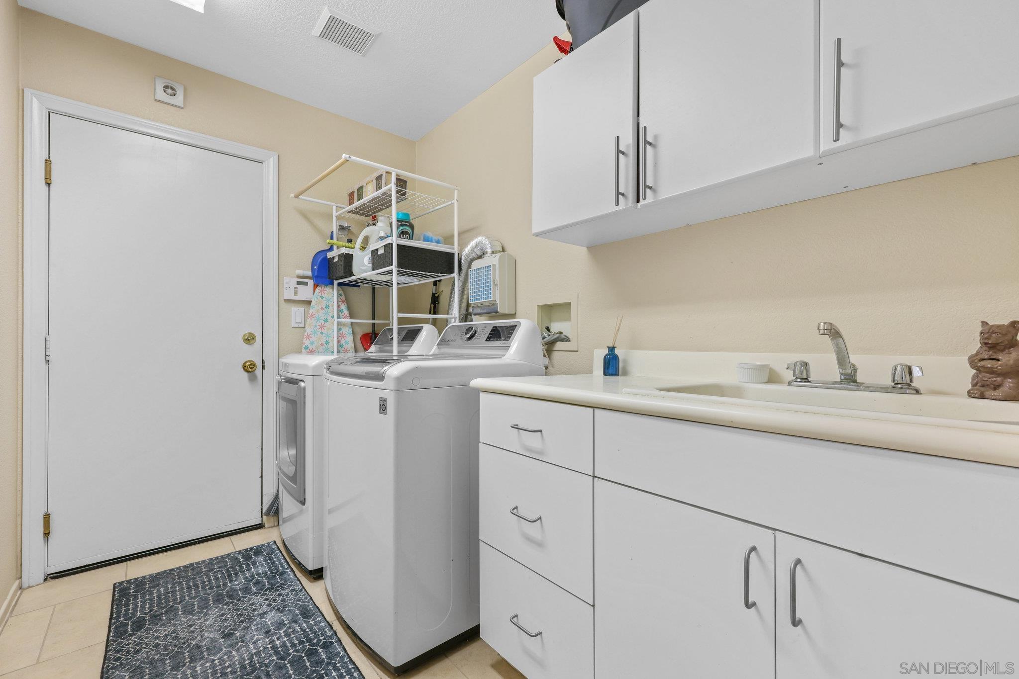 Detail Gallery Image 31 of 47 For 29737  Northshore, Menifee,  CA 92584 - 4 Beds | 2/1 Baths