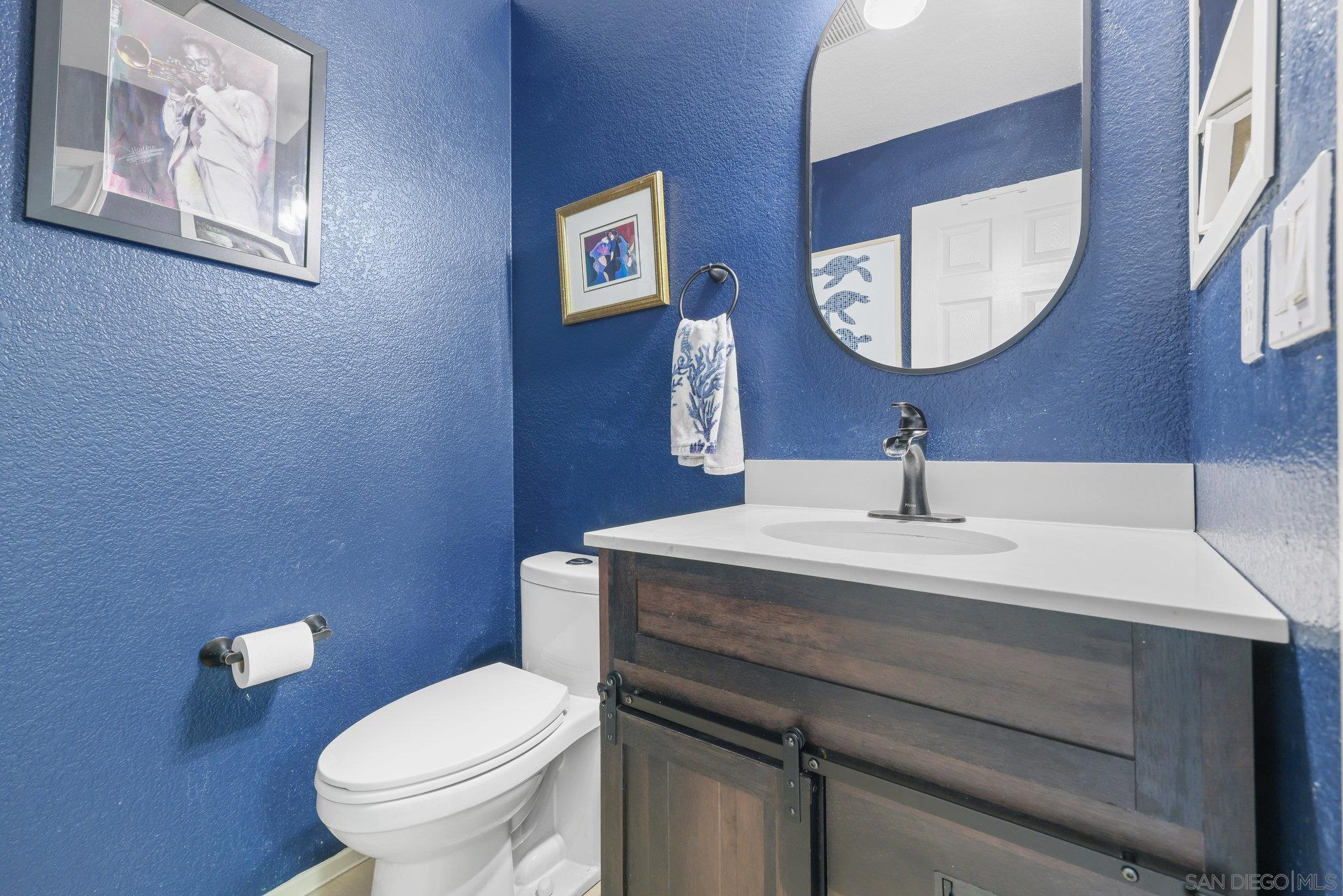 Detail Gallery Image 32 of 47 For 29737  Northshore, Menifee,  CA 92584 - 4 Beds | 2/1 Baths