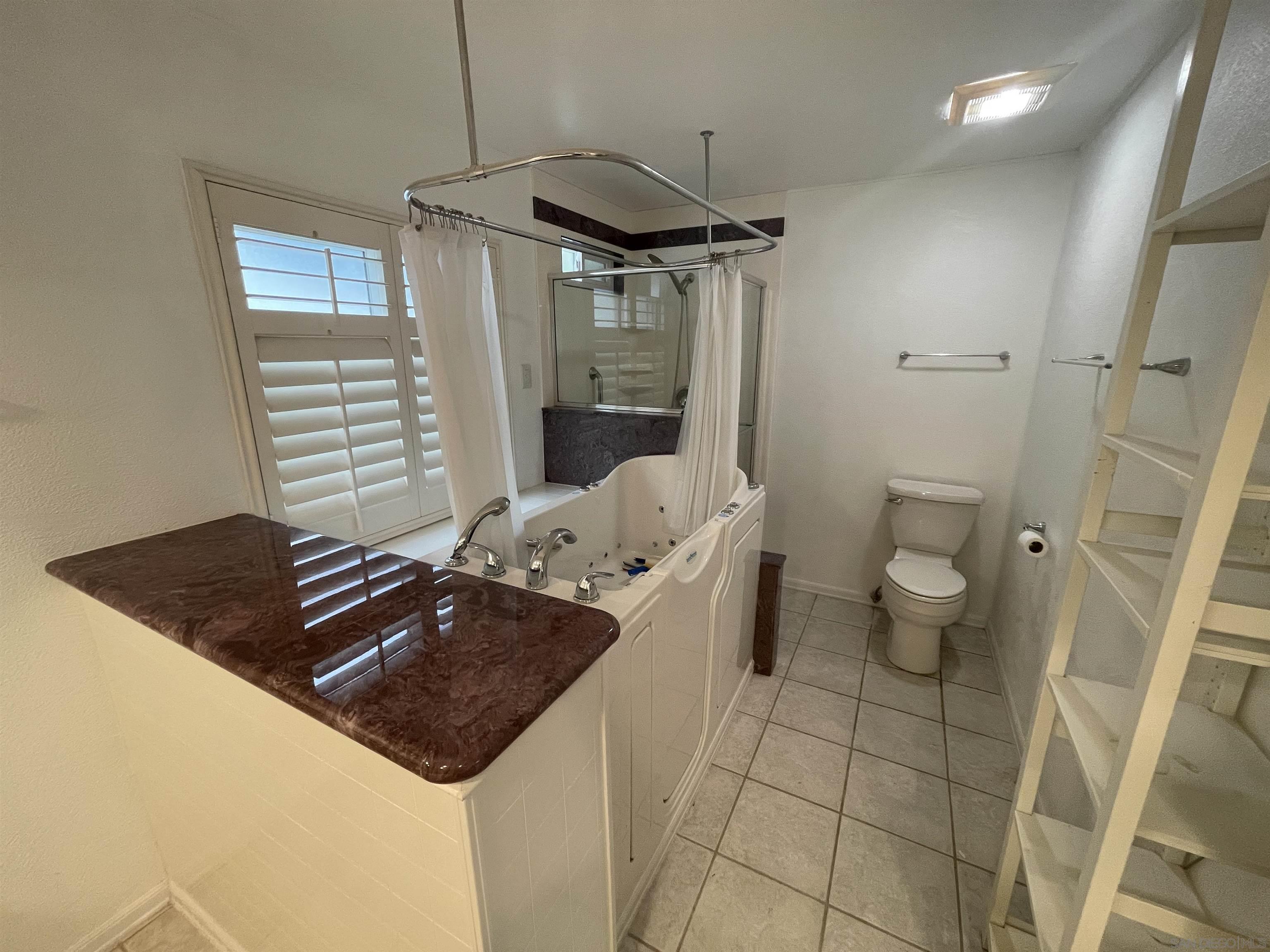 Detail Gallery Image 14 of 17 For 630  via Columbia, Vista,  CA 92081 - 2 Beds | 2 Baths