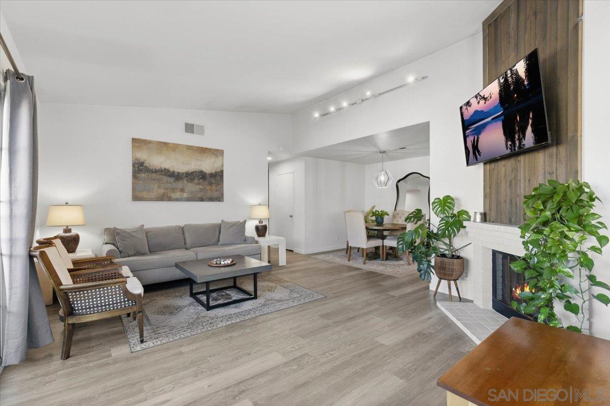 Detail Gallery Image 6 of 33 For 10180  Palm Glen Dr  #53,  Santee,  CA 92071 - 2 Beds | 2 Baths