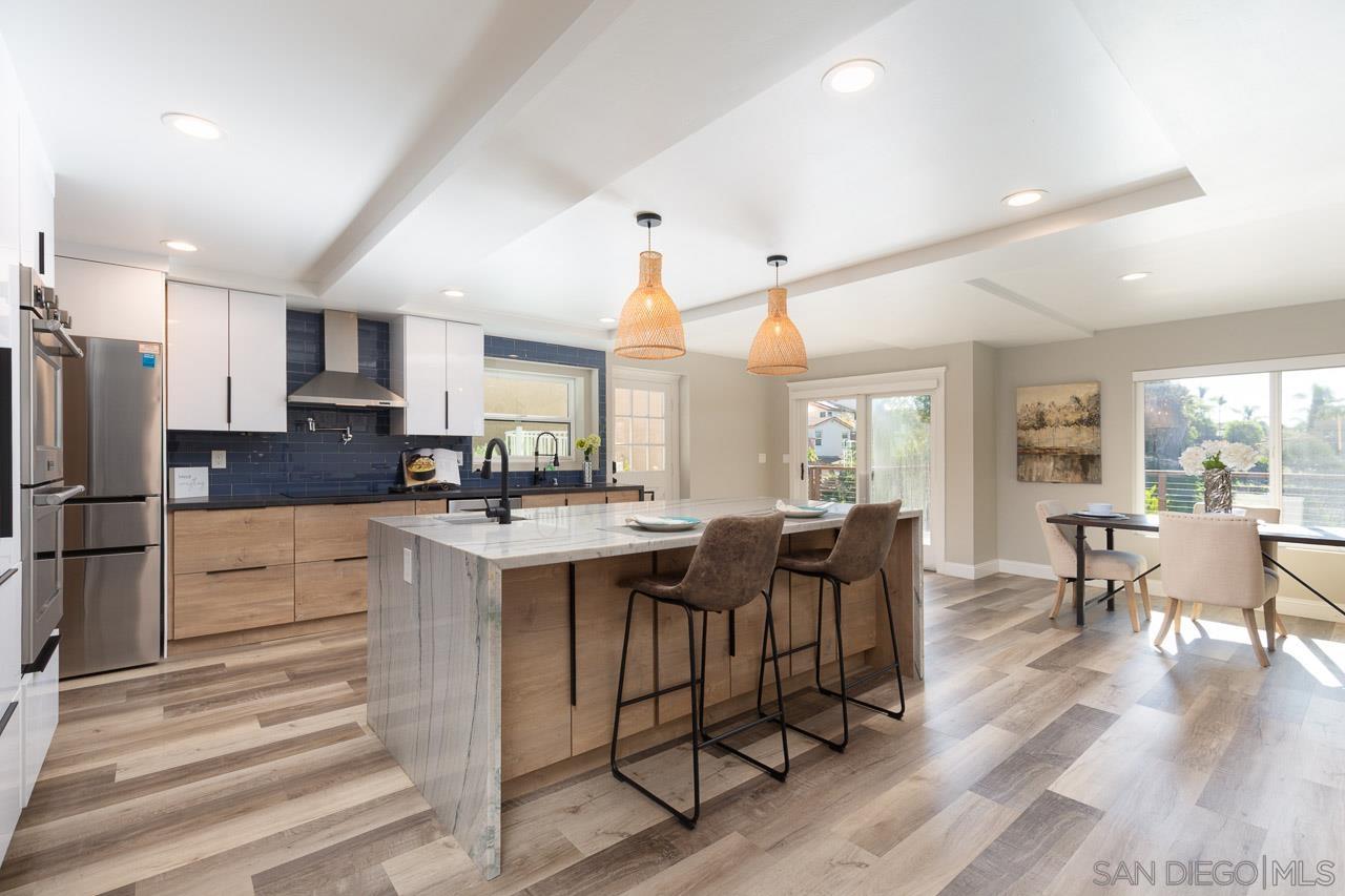 Detail Gallery Image 2 of 60 For 913  Johnson Ave, San Diego,  CA 92103 - 4 Beds | 5 Baths