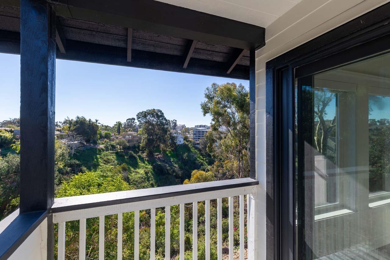 Detail Gallery Image 19 of 60 For 913  Johnson Ave, San Diego,  CA 92103 - 4 Beds | 5 Baths