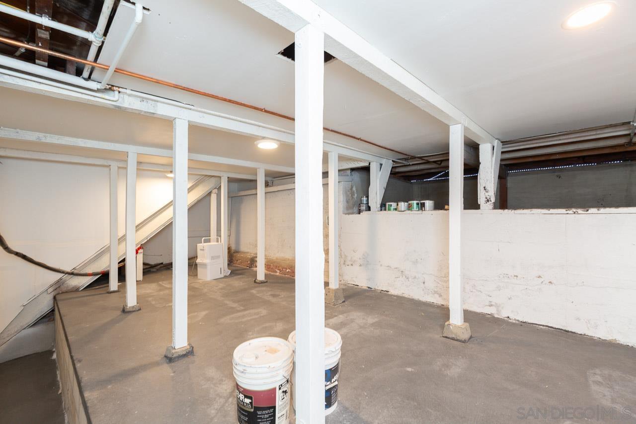 Detail Gallery Image 32 of 60 For 913  Johnson Ave, San Diego,  CA 92103 - 4 Beds | 5 Baths