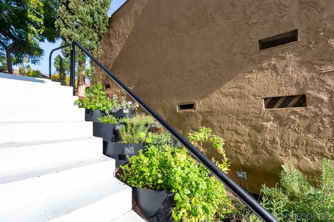 Detail Gallery Image 36 of 60 For 913  Johnson Ave, San Diego,  CA 92103 - 4 Beds | 5 Baths