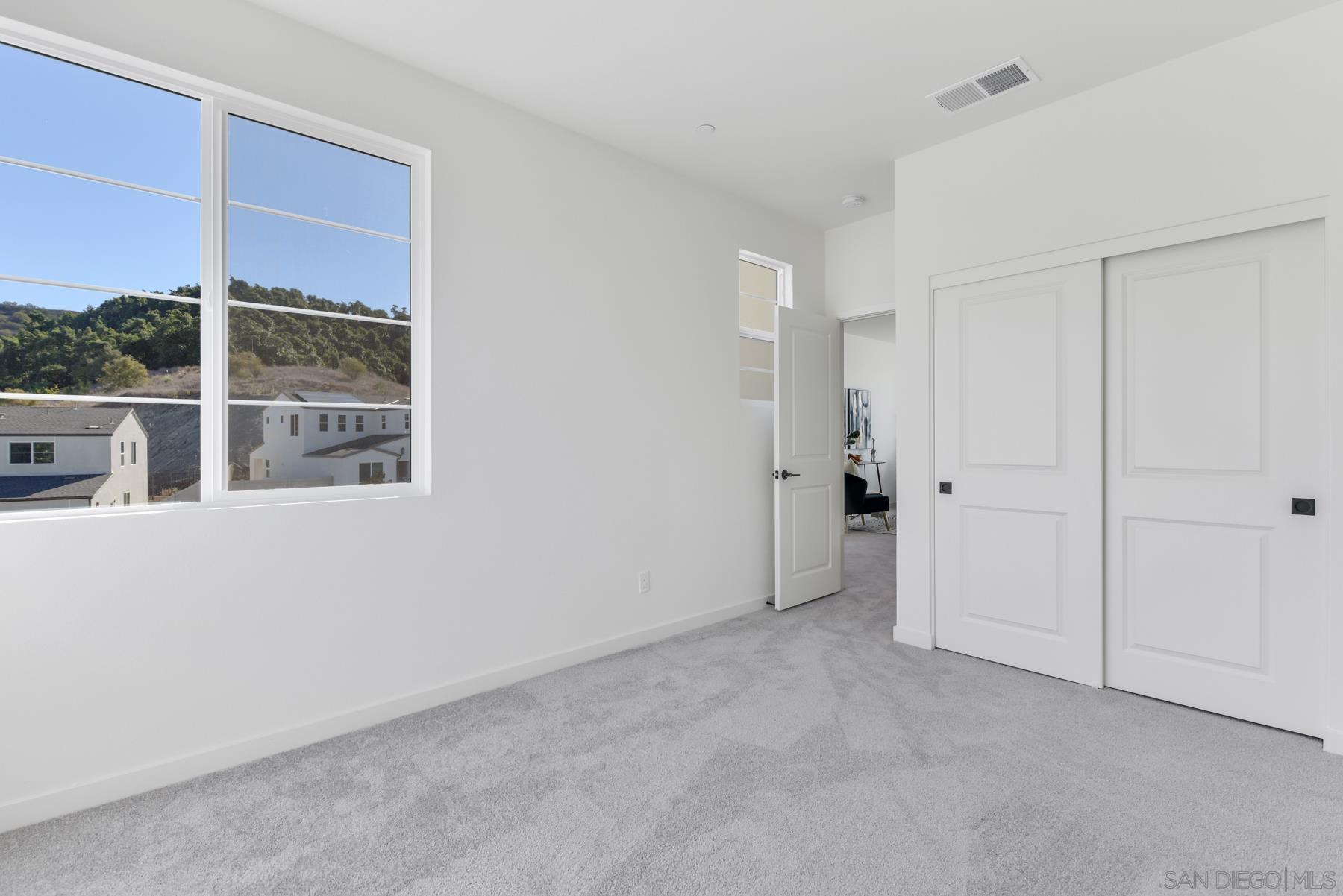 Detail Gallery Image 21 of 24 For 650  Meadowood St Lot 395, Fallbrook,  CA 92028 - 4 Beds | 3 Baths