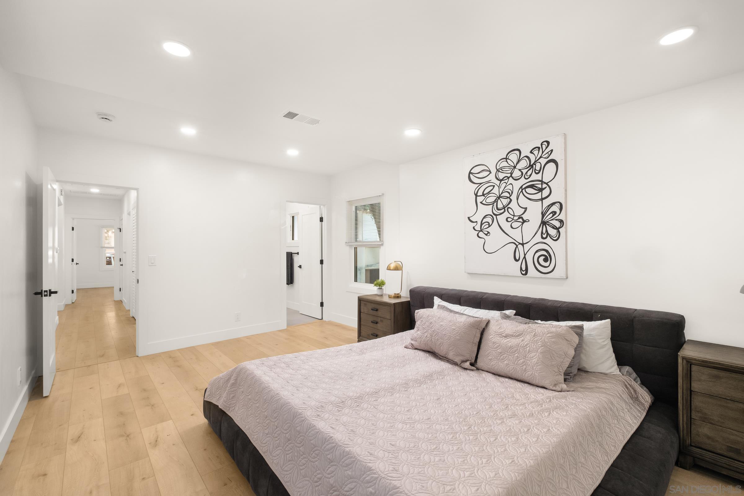 Detail Gallery Image 24 of 37 For 3365-3369  Grim Ave, San Diego,  CA 92104 - – Beds | – Baths