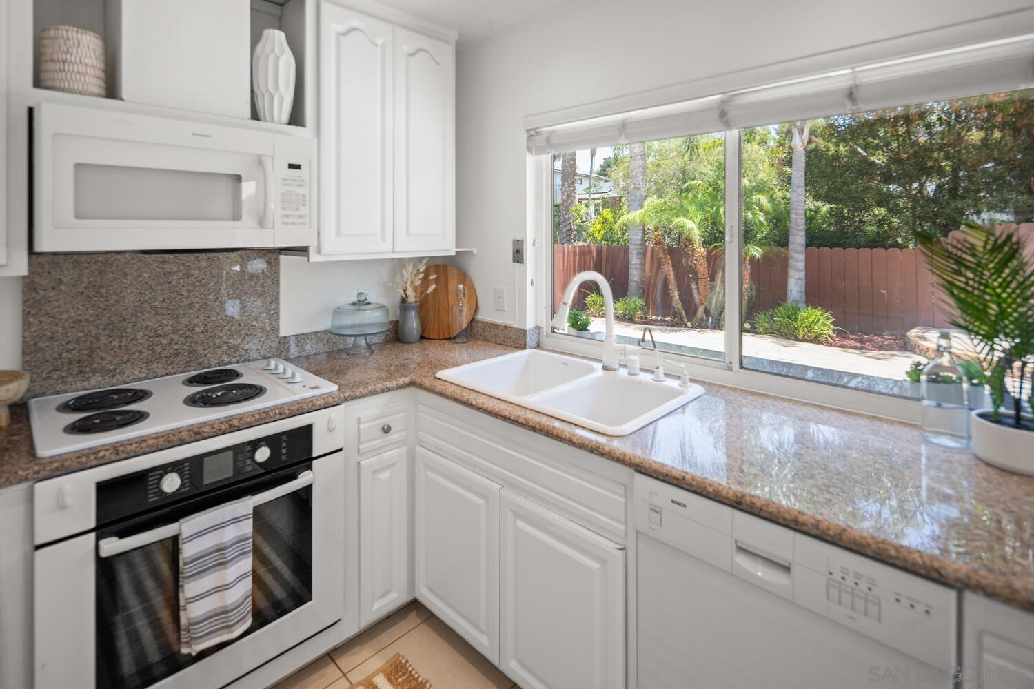 Detail Gallery Image 16 of 50 For 4135  Huerfano Ave, San Diego,  CA 92117 - 4 Beds | 2/1 Baths