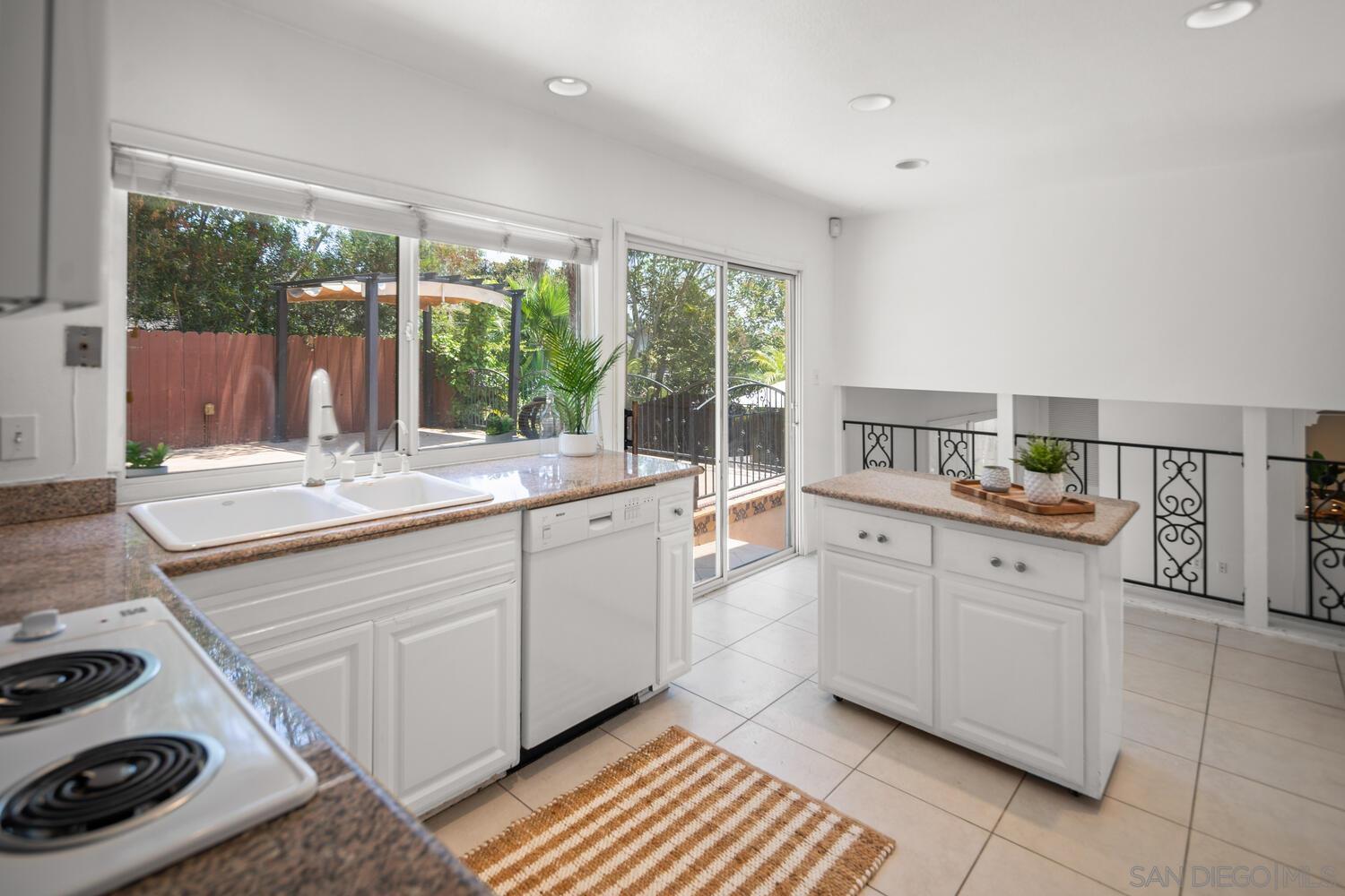 Detail Gallery Image 19 of 55 For 4135  Huerfano Ave, San Diego,  CA 92117 - 4 Beds | 2/1 Baths
