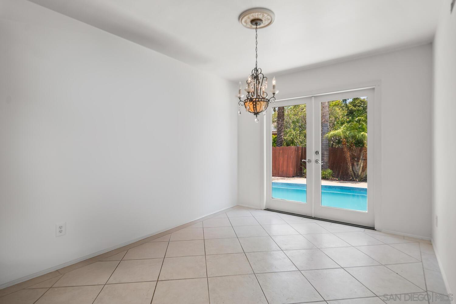 Detail Gallery Image 25 of 55 For 4135  Huerfano Ave, San Diego,  CA 92117 - 4 Beds | 2/1 Baths