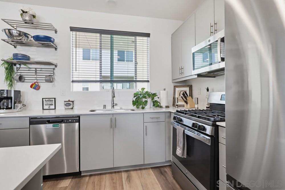 Detail Gallery Image 11 of 32 For Seacliff Pl,  San Diego,  CA 92154 - 3 Beds | 2/1 Baths