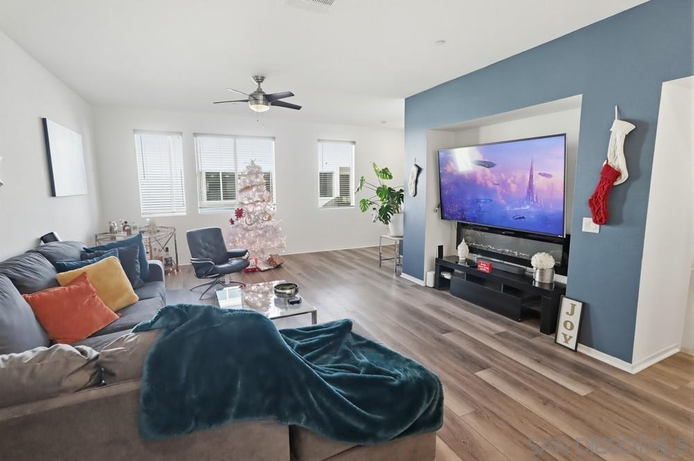 Detail Gallery Image 12 of 32 For Seacliff Pl,  San Diego,  CA 92154 - 3 Beds | 2/1 Baths