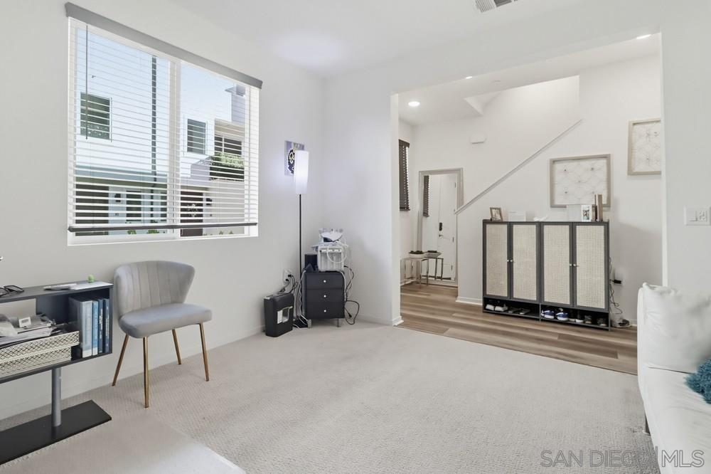 Detail Gallery Image 7 of 32 For Seacliff Pl,  San Diego,  CA 92154 - 3 Beds | 2/1 Baths