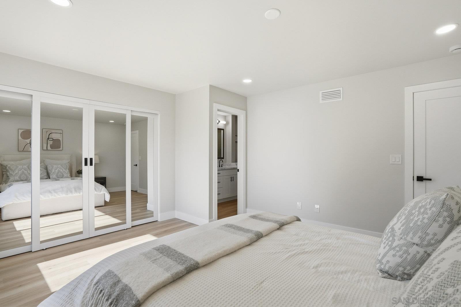 Detail Gallery Image 17 of 36 For 9859  Guisante Ter, San Diego,  CA 92124 - 4 Beds | 2/1 Baths