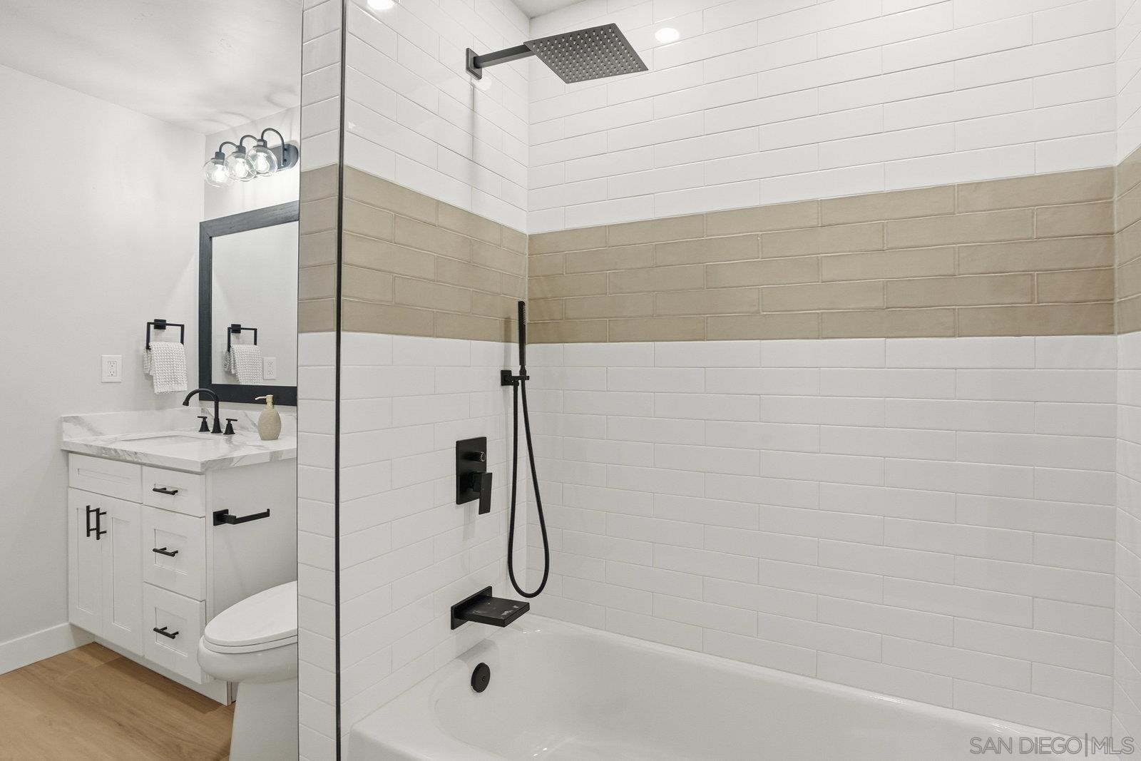 Detail Gallery Image 25 of 36 For 9859  Guisante Ter, San Diego,  CA 92124 - 4 Beds | 2/1 Baths