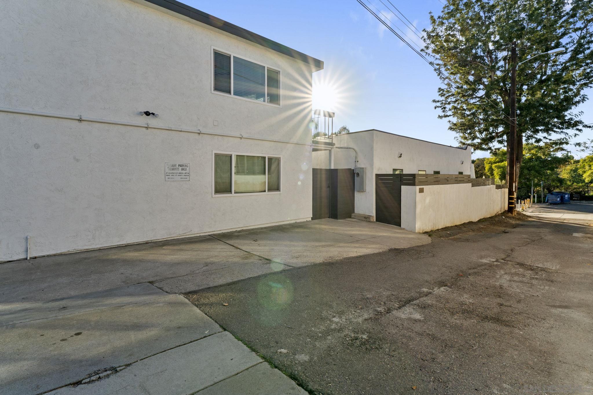 Detail Gallery Image 30 of 33 For 4673  Terrace Dr  Unit B, San Diego,  CA 92116 - 1 Beds | 1/1 Baths