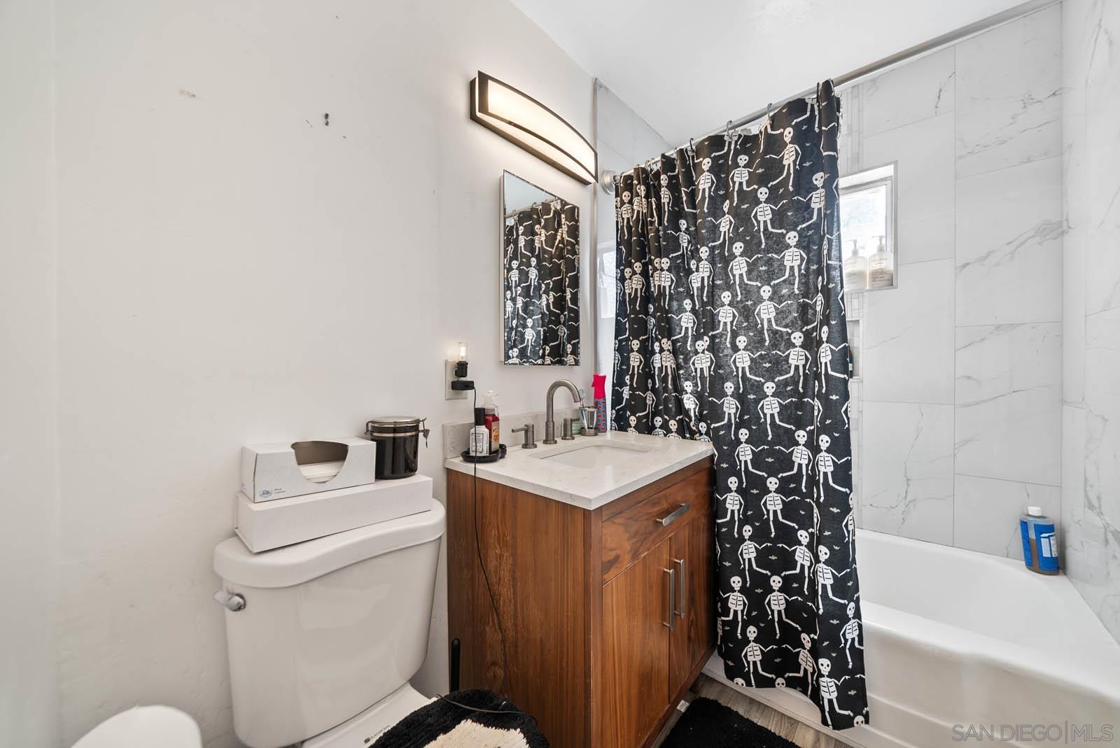 Detail Gallery Image 11 of 22 For 1760  Olive Ave, Vista,  CA 92083 - 2 Beds | 1 Baths
