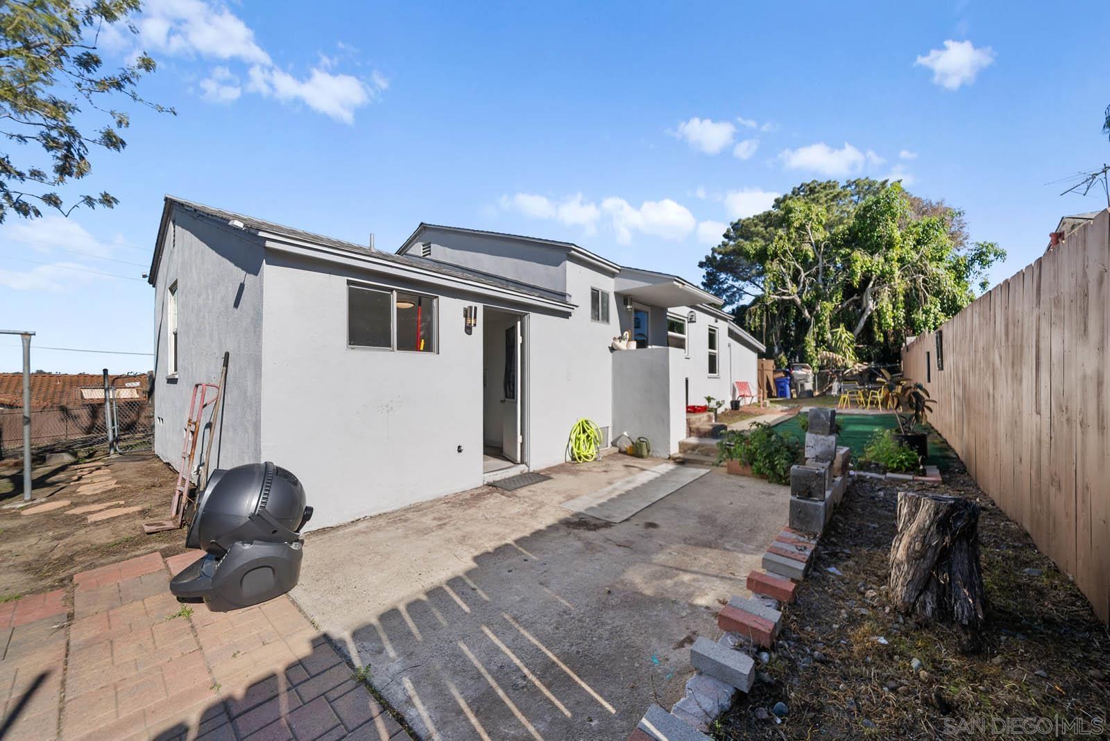 Detail Gallery Image 18 of 22 For 1760  Olive Ave, Vista,  CA 92083 - 2 Beds | 1 Baths