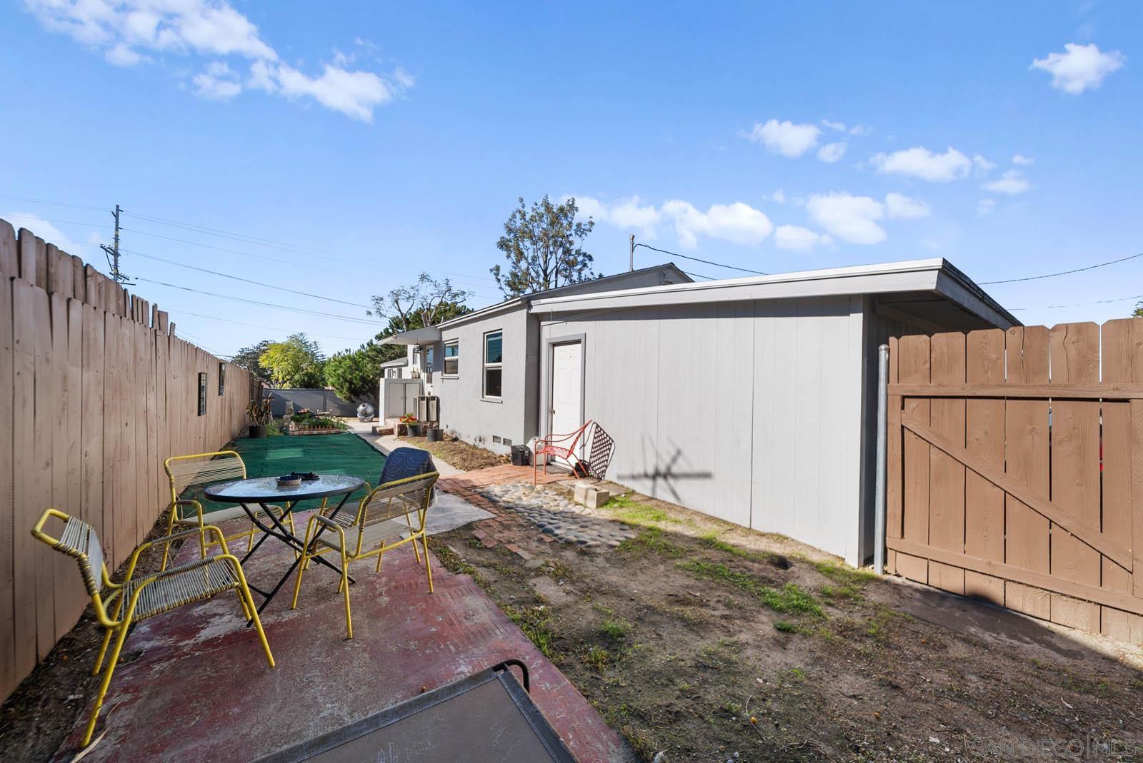 Detail Gallery Image 19 of 22 For 1760  Olive Ave, Vista,  CA 92083 - 2 Beds | 1 Baths