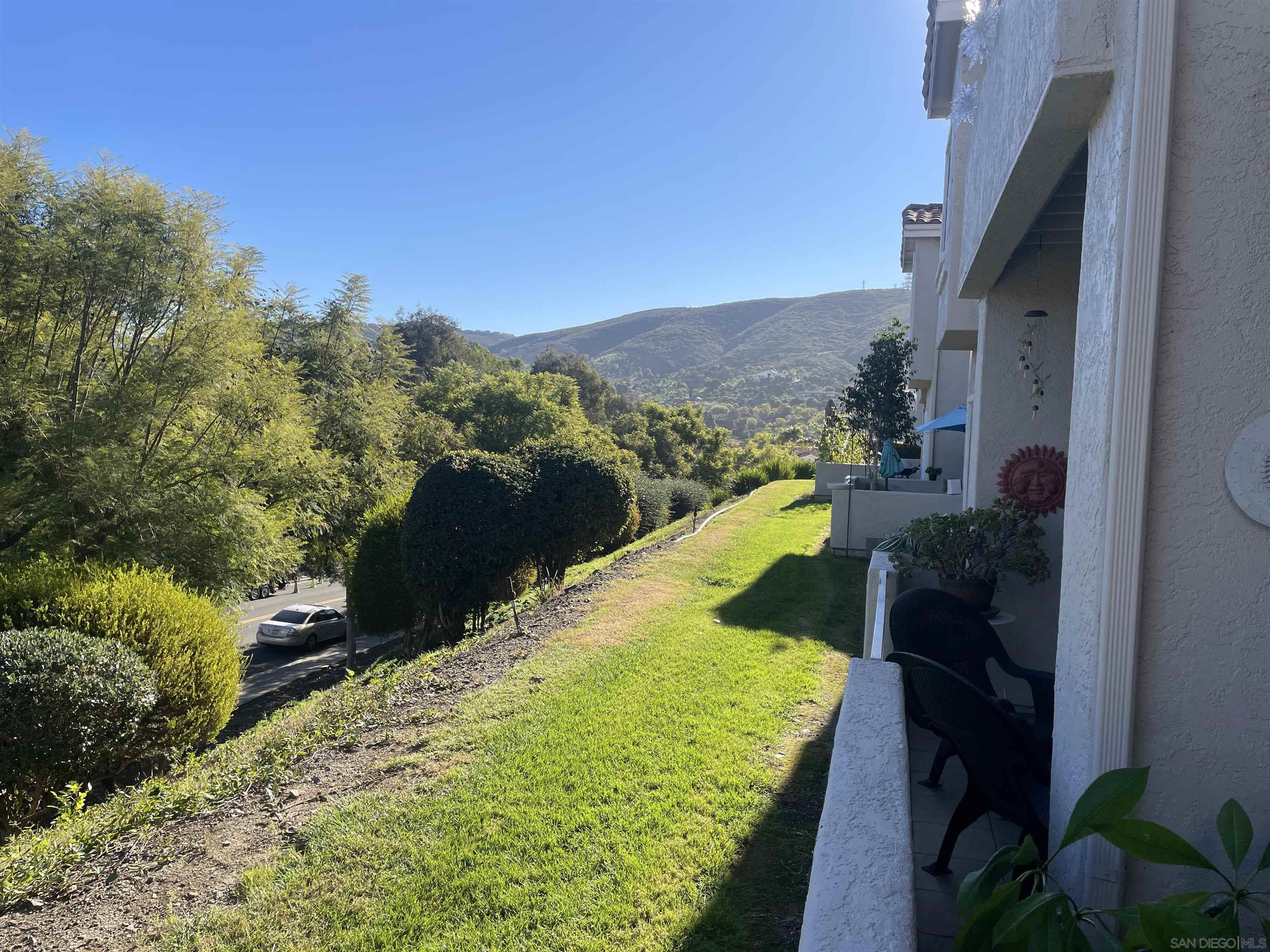 Detail Gallery Image 14 of 26 For 1680  via Caminar, San Marcos,  CA 92078 - 2 Beds | 2 Baths