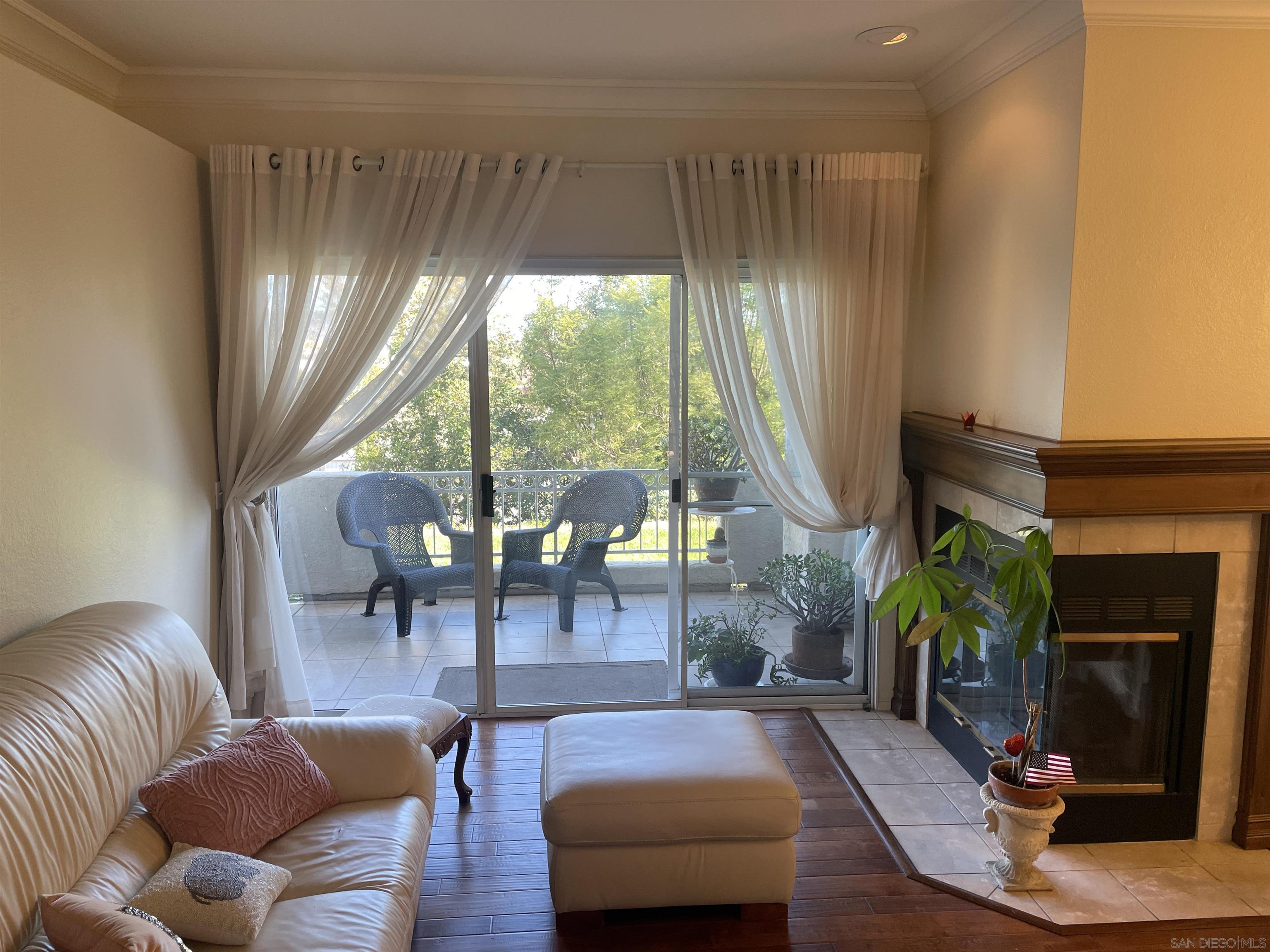 Detail Gallery Image 6 of 26 For 1680  via Caminar, San Marcos,  CA 92078 - 2 Beds | 2 Baths