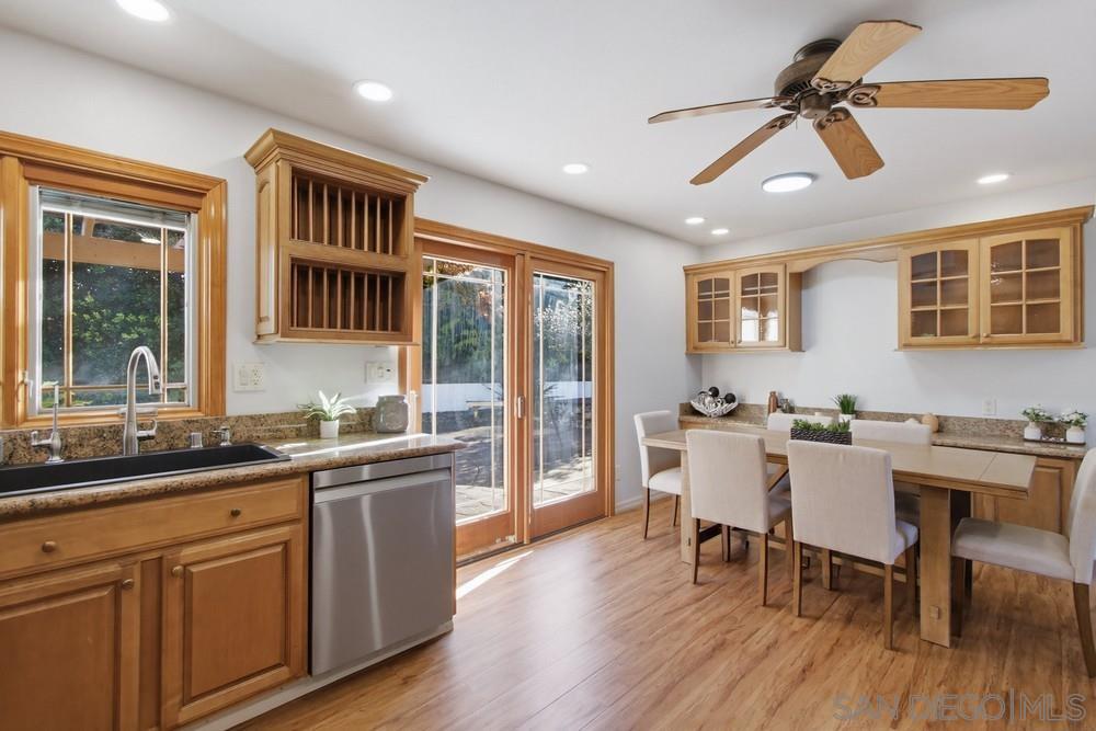 Detail Gallery Image 11 of 50 For 11385  Paseo Albacete, San Diego,  CA 92129 - 5 Beds | 2 Baths