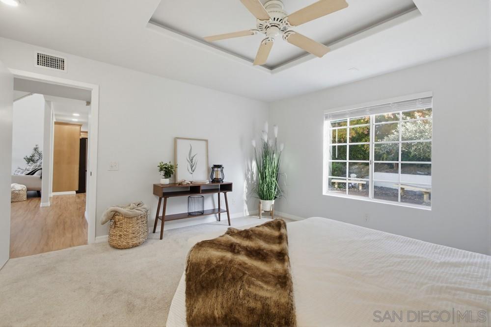 Detail Gallery Image 14 of 50 For 11385  Paseo Albacete, San Diego,  CA 92129 - 5 Beds | 2 Baths