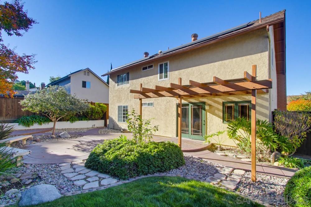 Detail Gallery Image 40 of 50 For 11385  Paseo Albacete, San Diego,  CA 92129 - 5 Beds | 2 Baths