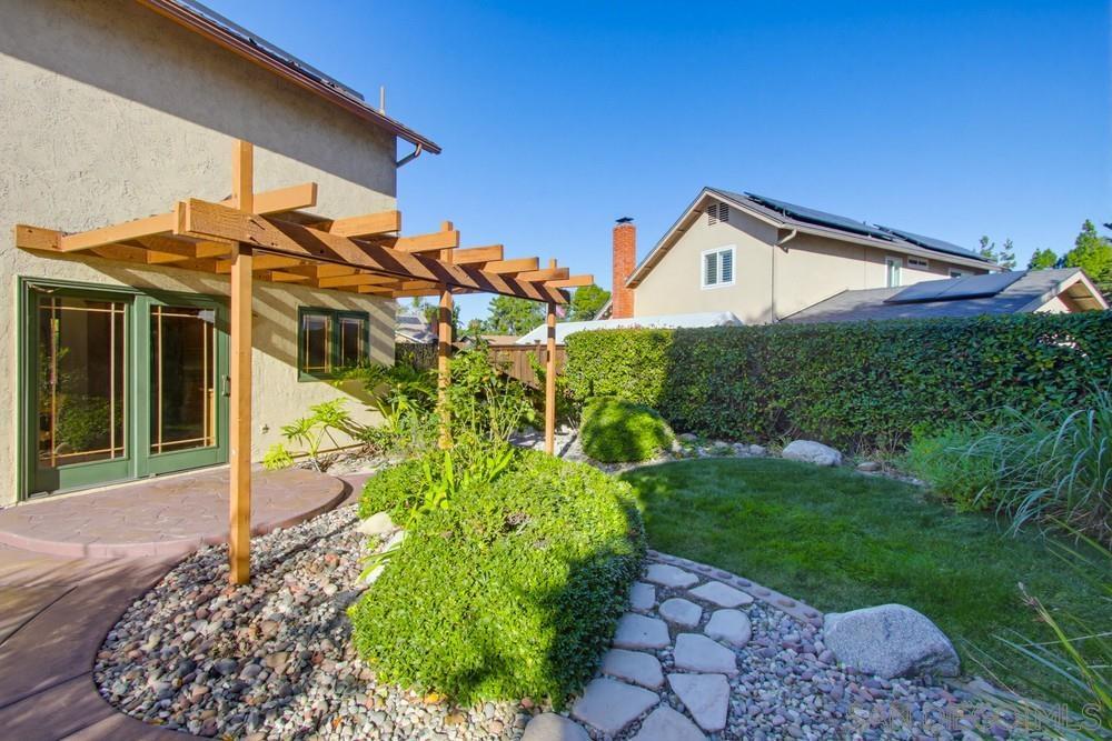 Detail Gallery Image 43 of 50 For 11385  Paseo Albacete, San Diego,  CA 92129 - 5 Beds | 2 Baths