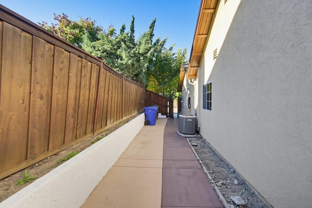 Detail Gallery Image 50 of 50 For 11385  Paseo Albacete, San Diego,  CA 92129 - 5 Beds | 2 Baths