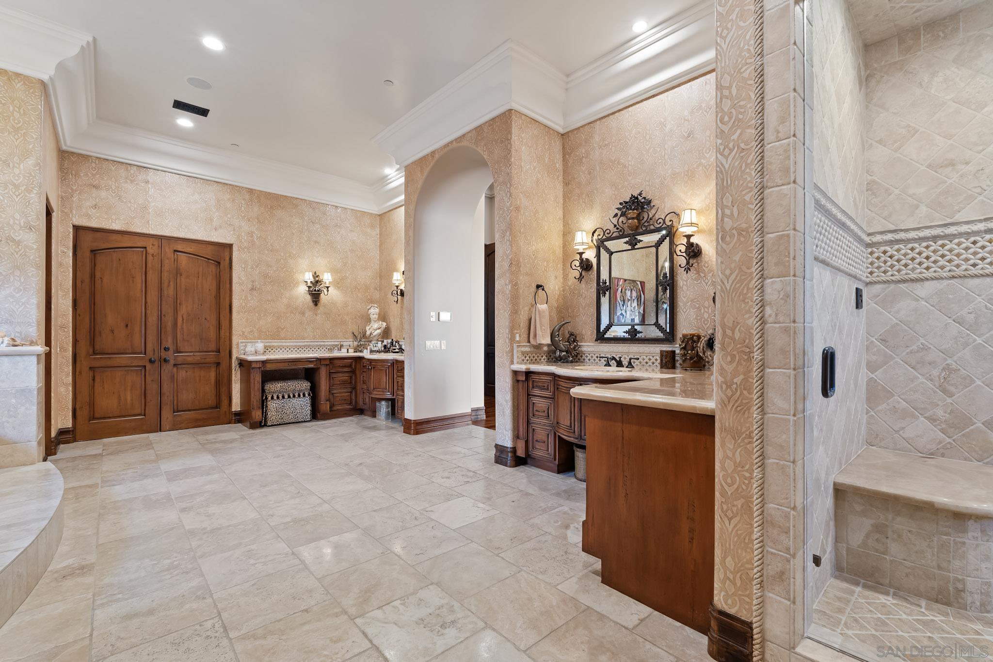 Detail Gallery Image 18 of 34 For 18486  via Candela, Rancho Santa Fe,  CA 92091 - 5 Beds | 5/2 Baths