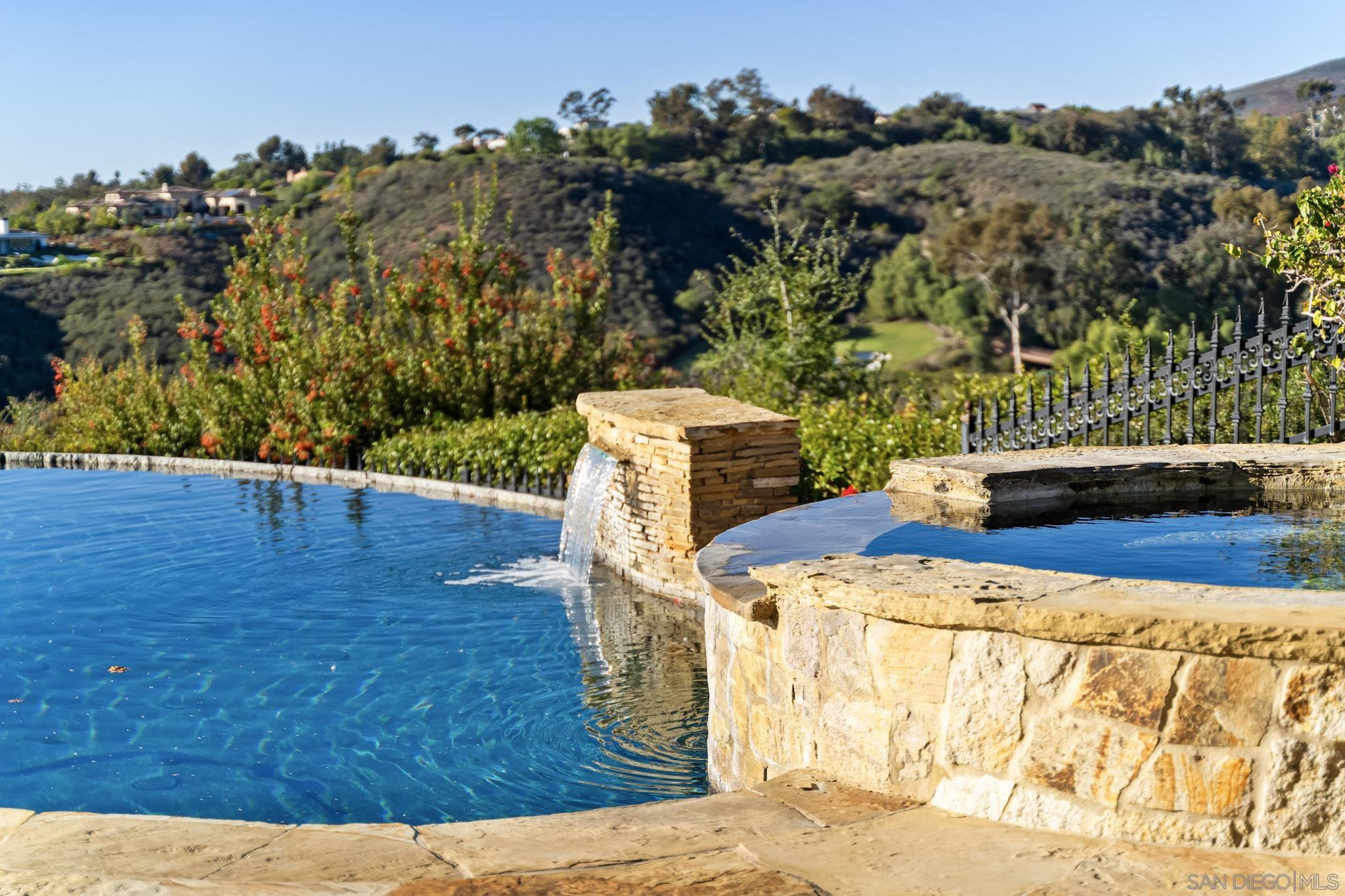 Detail Gallery Image 34 of 34 For 18486  via Candela, Rancho Santa Fe,  CA 92091 - 5 Beds | 5/2 Baths